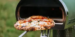 Rodzaje pizzy: Poznaj włoskie, amerykańskie i polskie smaki