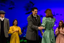 Spektakl Białystok: Aż Kobieta – emocjonujący taniec w Nie Teatrze