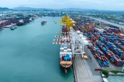 Co powinien wiedzieć spedytor, aby uniknąć błędów w transporcie?