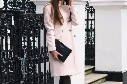 Outfit na chrzest: Jak się ubrać elegancko i stosownie?