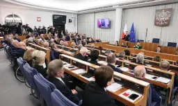 Senat co to? Kluczowe informacje o roli i funkcjonowaniu w Polsce