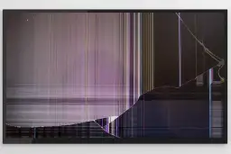 Uszkodzona matryca monitora: Naprawić czy kupić nowy? Poradnik.