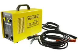 Jaka spawarka lepsza inwertorowa czy transformatorowa – poznaj różnice