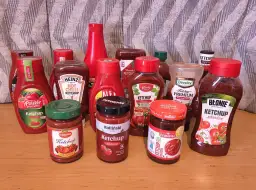 Kolekcja pikantnych ketchupów od polskiego producenta przypraw. Wśród nich znajdziemy m.in. Heinz, Kania, Develey, Błonnik i inne.