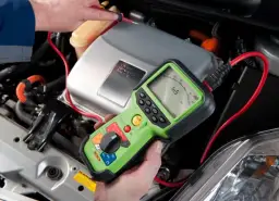 Dopuszczalny pobór prądu w samochodzie: Jak Mierzyć i Normy