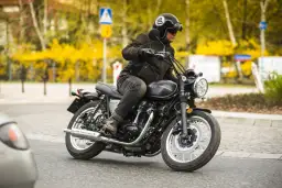 Czy warto inwestować w stare motocykle - fakty i mity o zarabianiu na klasykach