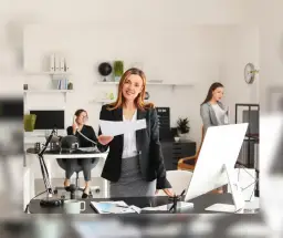 Ile zarabia osoba pracująca w biurze podróży? Zaskakujące fakty o wynagrodzeniach