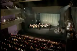 Teatr Bagatela: Loża czy balkon? Porównanie widoków i doświadczeń