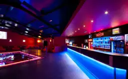 Mielno kluby kiedy otwarte - sprawdź godziny i uniknij rozczarowania