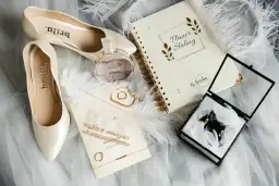 Panna młoda: Pełna lista rzeczy na ślub od sukni po dokumenty