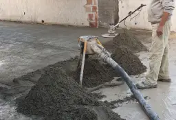 Koszt wylewki betonowej - cena za m2, cennik robocizny