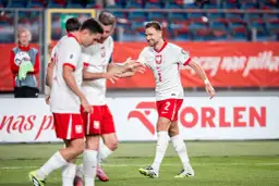 Matty Cash wzrost - jak jego wysokość wpływa na grę piłkarza