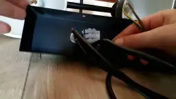 Jak podłączyć żyrandol z 6 żarówkami? Poradnik krok po kroku