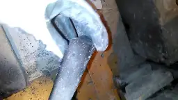 Jak zrobić cegłę szamotową - dlaczego lepiej kupić gotowe rozwiązania