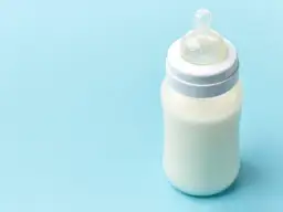 Najlepsze butelki do karmienia - ranking, który ułatwi wybór