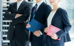 Czym jest służba cywilna? Kluczowe informacje i znaczenie w Polsce