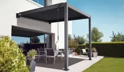 Czy pergola wymaga zgłoszenia? Sprawdź ważne przepisy budowlane