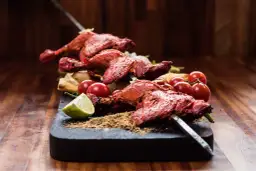 Ile można zarobić na kebabie? Odkryj prawdziwe zarobki i koszty