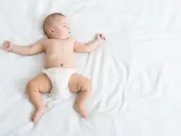 Pieluszki 2: Kiedy zmienić rozmiar? Waga i sygnały od eksperta