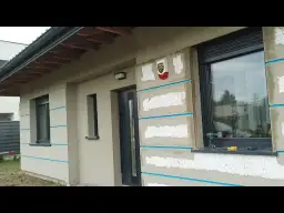 Profesjonalne bonie na elewacji: kompletna instrukcja wykonania krok po kroku