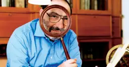 Umberto Eco: Kto czyta książki, żyje podwójnie? Autor i znaczenie