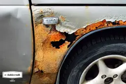 Pozbądź się rdzy z karoserii! Poradnik DIY: oszczędź do 600 zł
