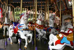 Najlepsze atrakcje Disneylandu, które musisz zobaczyć podczas wizyty