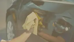 Lśniące auto bez zacieków? Jak dobrze umyć auto na myjni