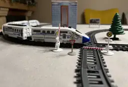 Kolejka elektryczna zabawka: Jak wybrać idealną dla dziecka?