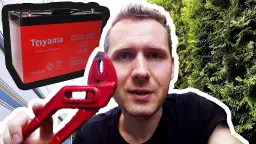 Jak podłączyć akumulator do przyczepy kempingowej bez błędów i ryzyka