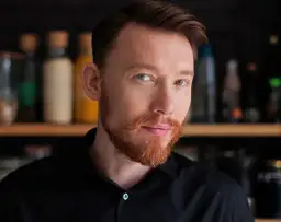 Aktor Rafał - biografie, filmy i ciekawostki o polskich aktorach