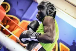 Boks ile trwa runda? Poznaj sekrety długości rund w boksie