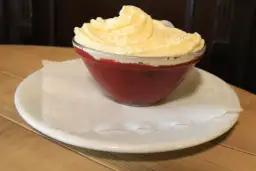 Co zjeść w Berlinie? Odkryj najlepsze lokalne specjały i smaki