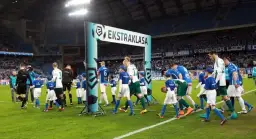 Jak oglądać Ekstraklasę w telewizji i internecie bez dodatkowych kosztów