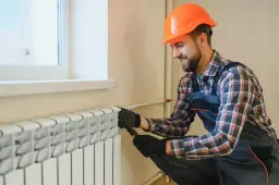 Montaż grzejnika: 250-450 zł? Sprawdź, co wpływa na cenę!