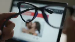 Czy oglądanie zdjęć dziewczyn to grzech? Odkryj prawdę o pożądaniu