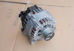 Alternator samochodowy z widocznym sprzęgiełkiem i oznaczeniami "1.6 HDI".