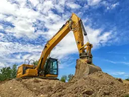 Jaki olej hydrauliczny do koparki? Wybierz najlepszy dla maszyny