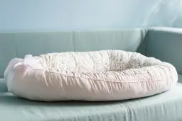 Jak uszyć kokon dla niemowlaka - proste kroki i porady szycia