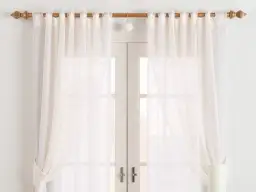 Jak powiesić firany i zasłony na jednym karniszu bez błędów