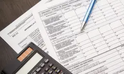 PIT-11 "inne źródła": Jak rozliczyć krok po kroku?