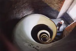 Ile schodów ma latarnia morska w Helu? Oto co musisz wiedzieć