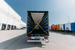 Ile kosztuje nowa naczepa Wielton? Ceny, które mogą Cię zaskoczyć