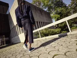 Zabawy na dworze z maluchem. Co robić i jak się ubrać wygodnie?