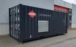 Kontenerowe stacje sprężonego powietrza a tradycyjne kompresorownie – porównanie