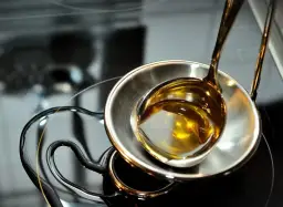 Ile to 100 ml oleju: gramatura i ilość łyżek