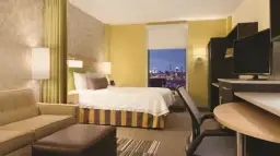 Hotel New York: Guida Essenziale per Italiani (Prezzi, Zone, Consigli)