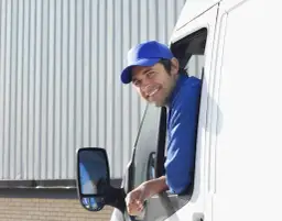 Ile kosztuje transport samochodu pociągiem? Zaskakujące ceny i opłaty