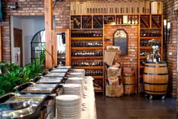 Gdzie zjeść w Kościerzynie? Najlepsze restauracje i lokalne smaki