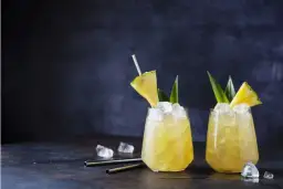 Jak przygotować flirtini drink – przepis na wyjątkowy koktajl